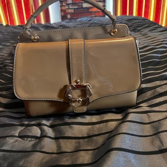 Purse - Picture 3 of 5